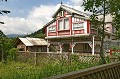 Dans le Nord du pays, près des régions forestières des Carpates, le bois est omniprésent dans les constructions Roumanie,maison de bois 